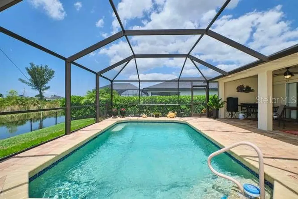 844 NE 6th Avenue Cape Coral FL 33909