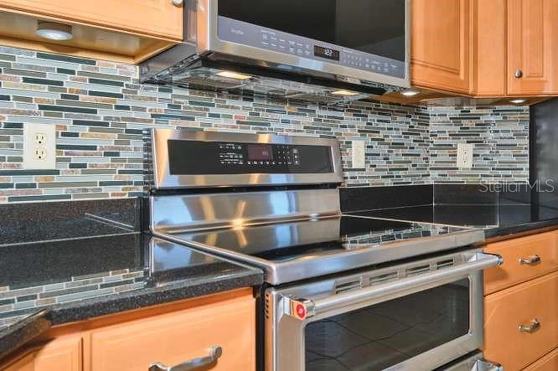 844 NE 6th Avenue Cape Coral FL 33909