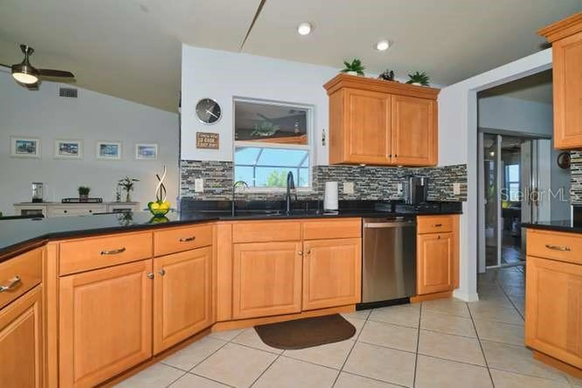 844 NE 6th Avenue Cape Coral FL 33909