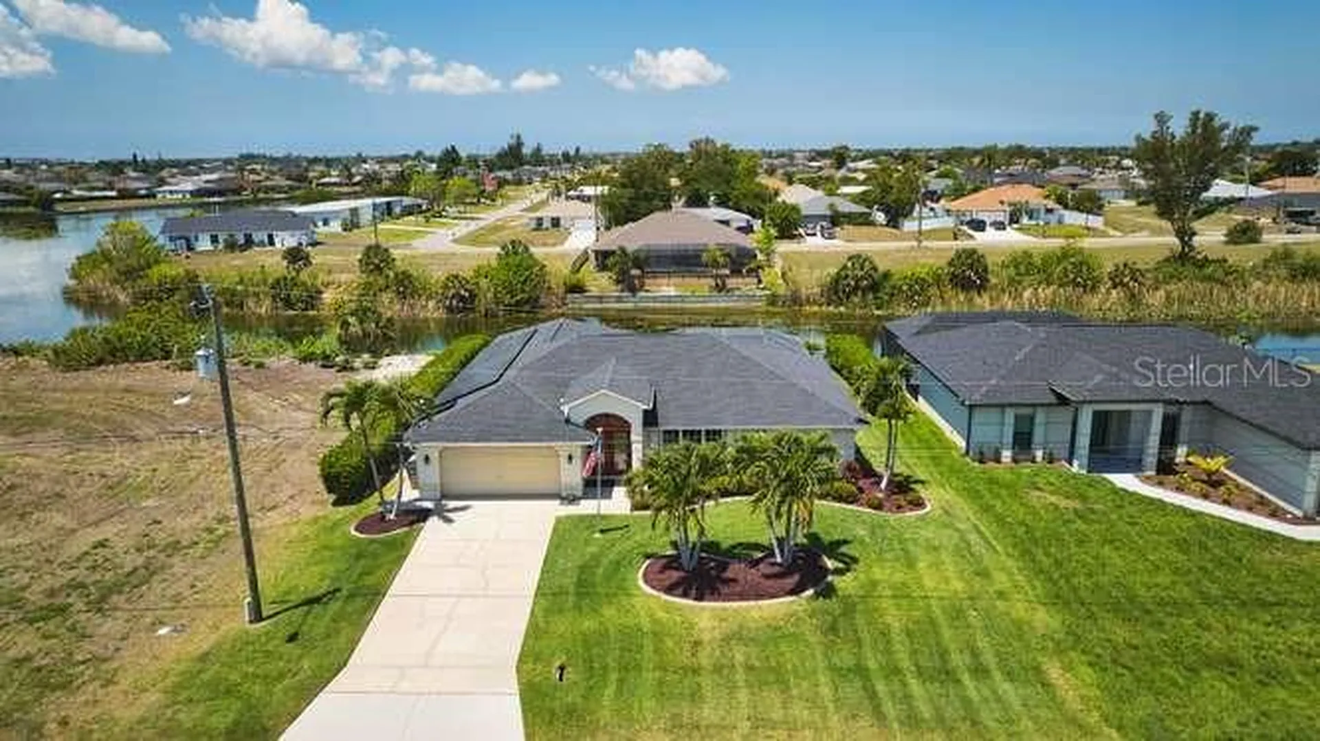 844 NE 6th Avenue Cape Coral FL 33909