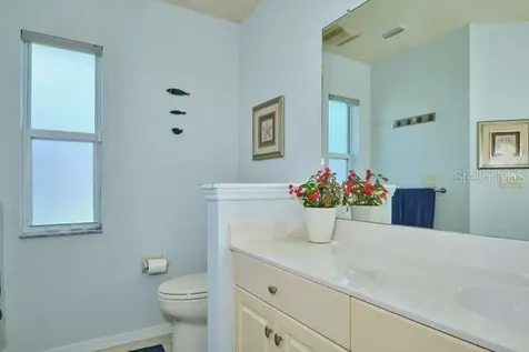 844 NE 6th Avenue Cape Coral FL 33909