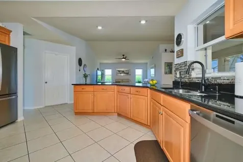844 NE 6th Avenue Cape Coral FL 33909
