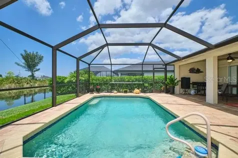 844 NE 6th Avenue Cape Coral FL 33909