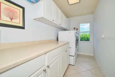 844 NE 6th Avenue Cape Coral FL 33909
