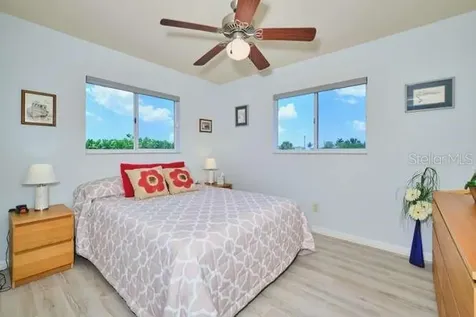844 NE 6th Avenue Cape Coral FL 33909