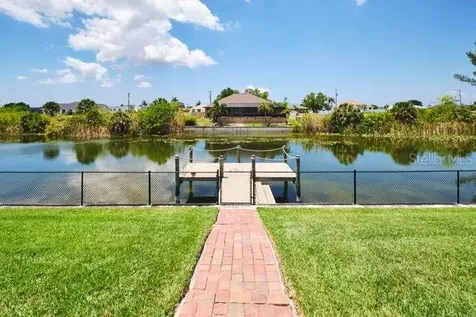 844 NE 6th Avenue Cape Coral FL 33909