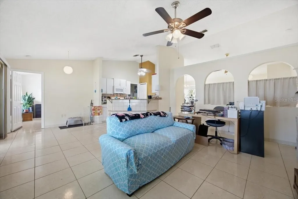 182 Birmingham Drive Kissimmee FL 34758