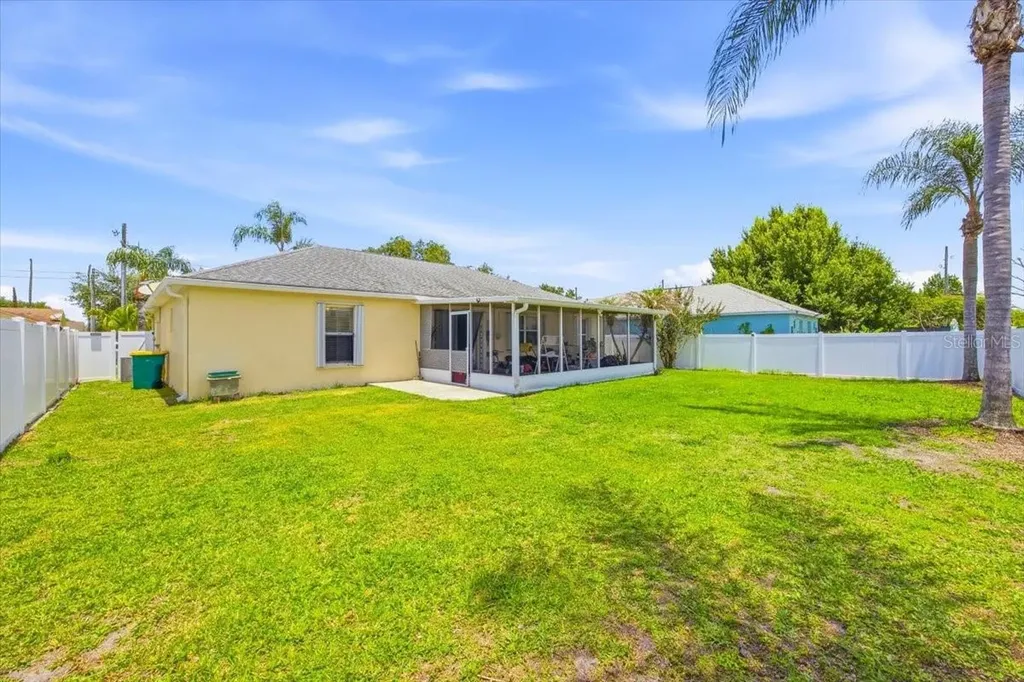 182 Birmingham Drive Kissimmee FL 34758