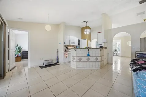 182 Birmingham Drive Kissimmee FL 34758