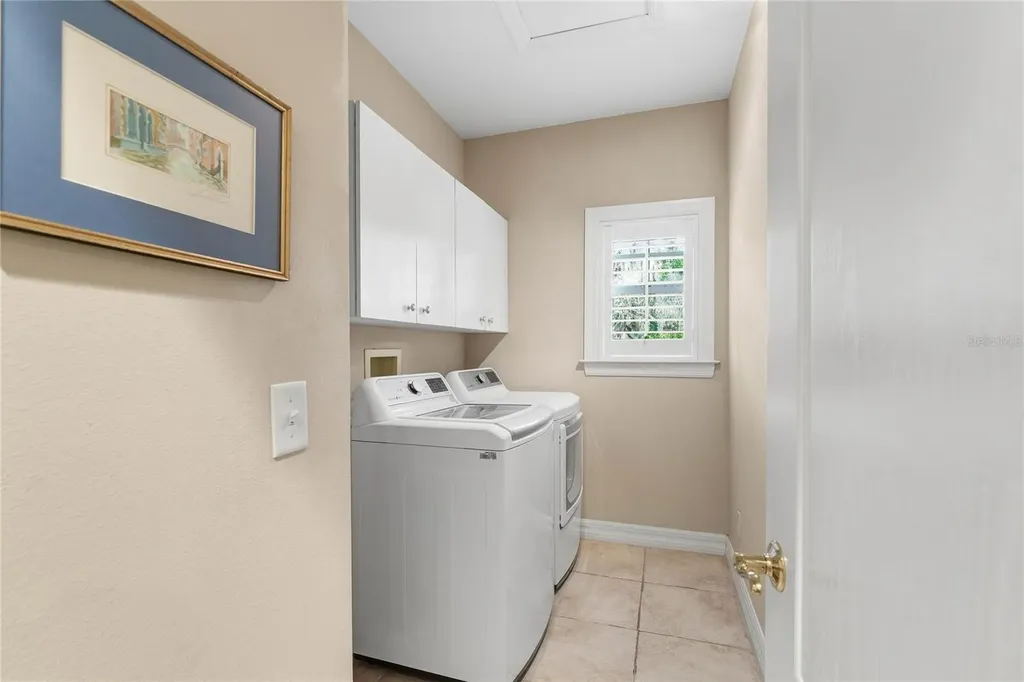 2612 W Wyoming Avenue Tampa FL 33611