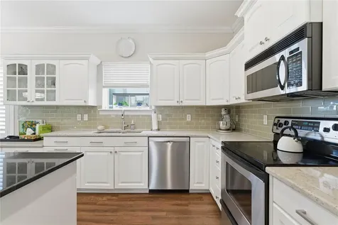 2612 W Wyoming Avenue Tampa FL 33611