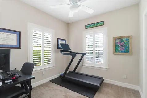2612 W Wyoming Avenue Tampa FL 33611