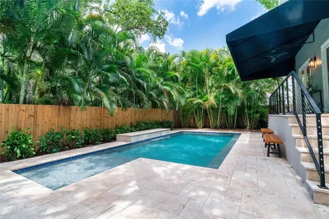 2612 W Wyoming Avenue Tampa FL 33611