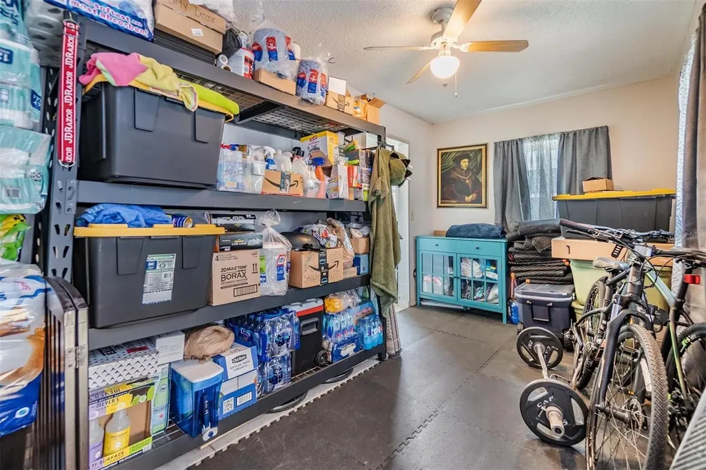 2808 W Lake Avenue Tampa FL 33607
