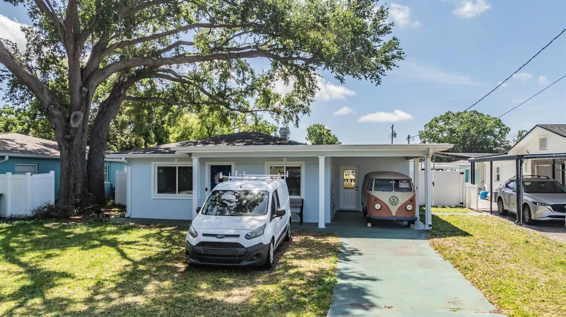 2808 W Lake Avenue Tampa FL 33607