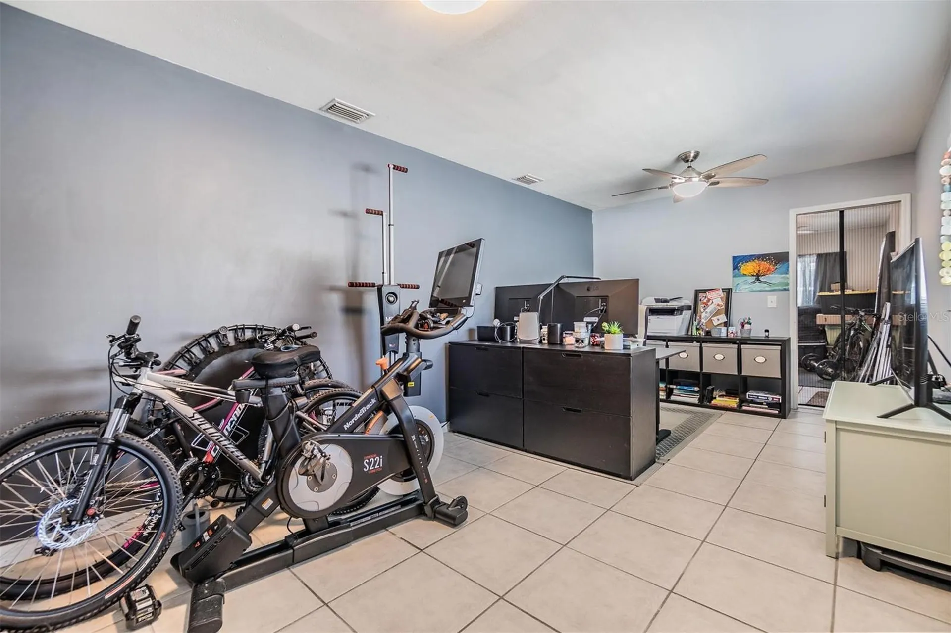 2808 W Lake Avenue Tampa FL 33607