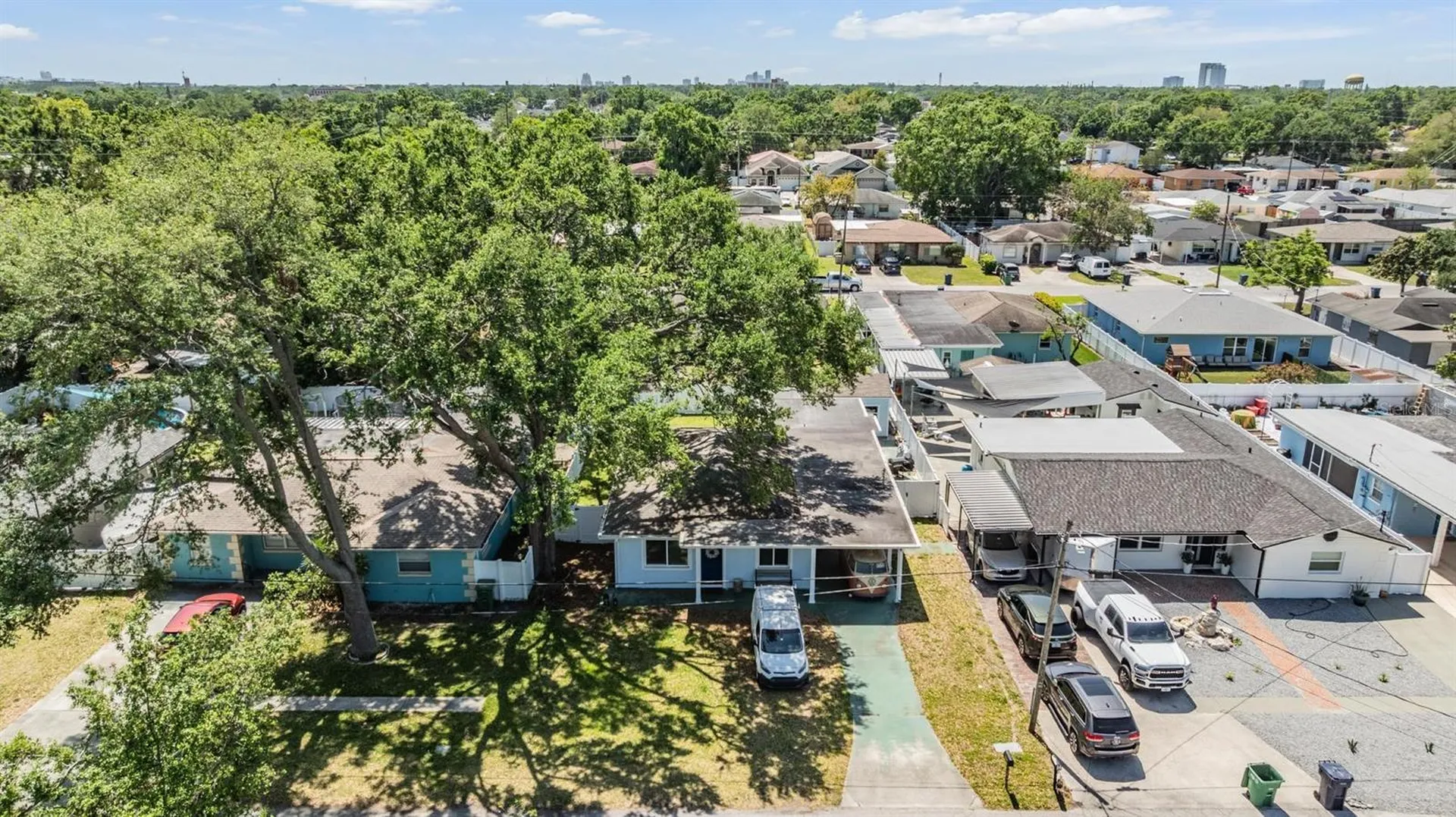 2808 W Lake Avenue Tampa FL 33607