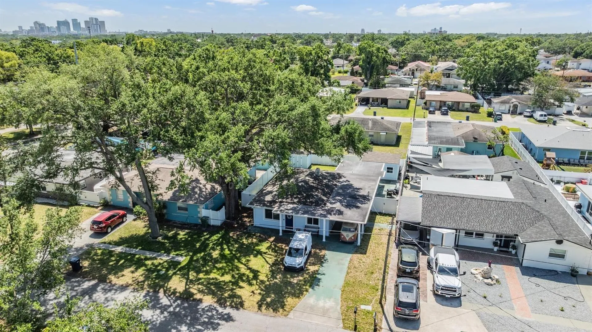 2808 W Lake Avenue Tampa FL 33607