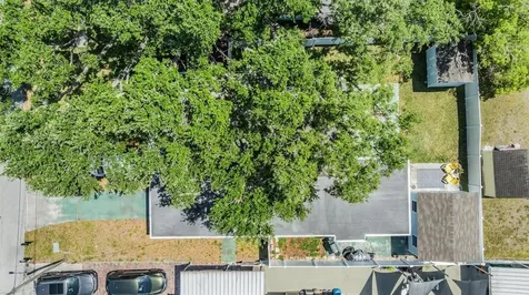 2808 W Lake Avenue Tampa FL 33607