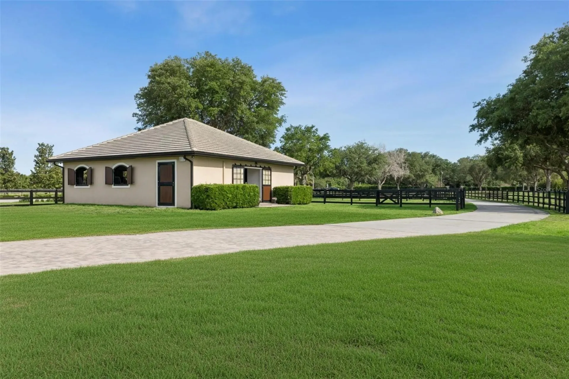 000 Lake Mills Road Oviedo FL 32766