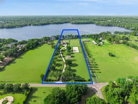 000 Lake Mills Road Oviedo FL 32766