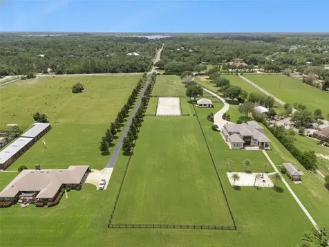 000 Lake Mills Road Oviedo FL 32766