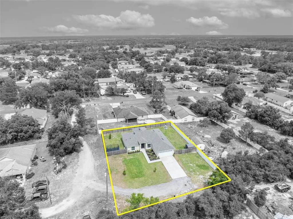 40610 E Fourth Avenue Umatilla FL 32784