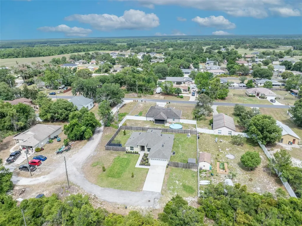 40610 E Fourth Avenue Umatilla FL 32784