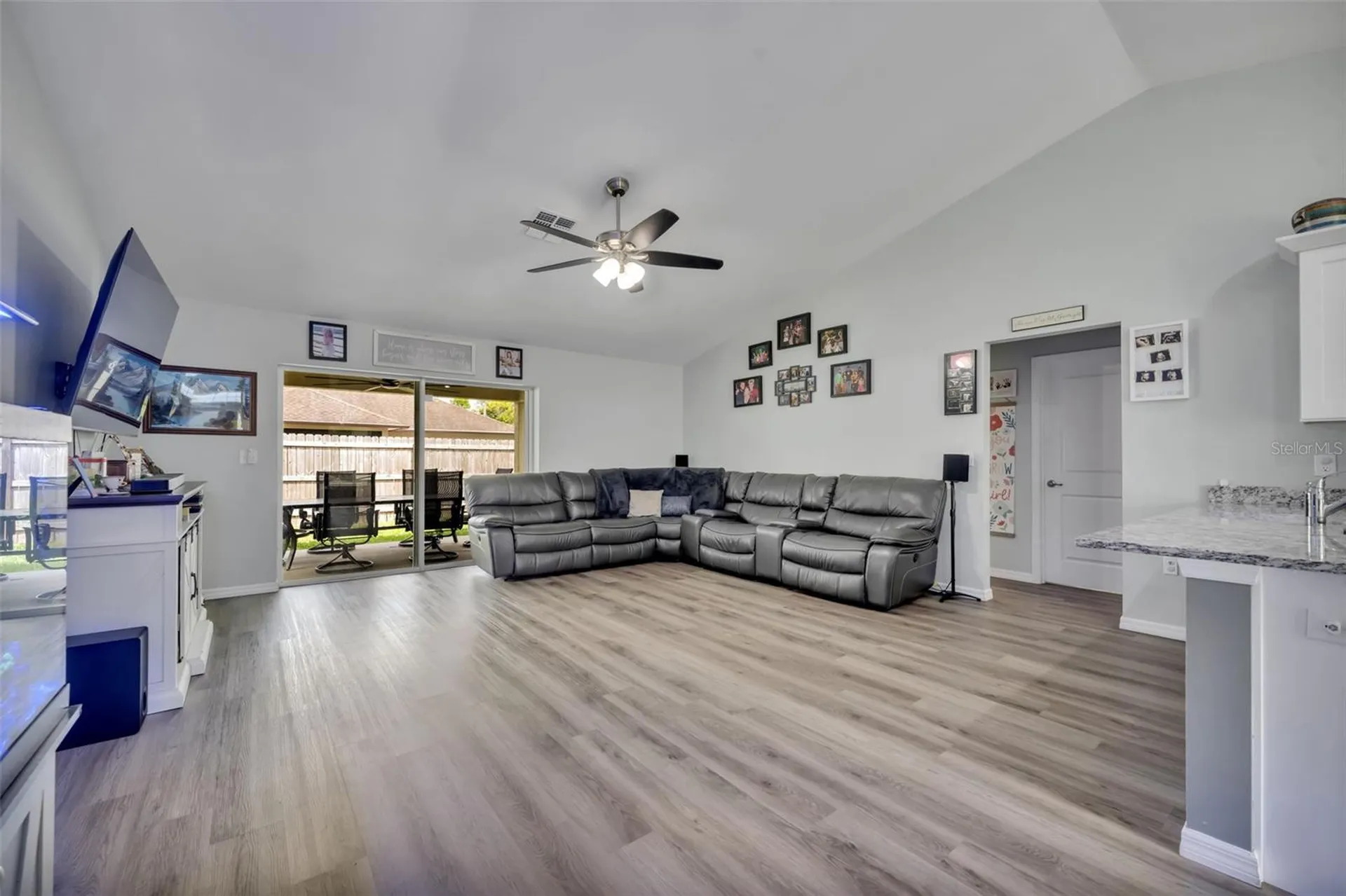 40610 E Fourth Avenue Umatilla FL 32784
