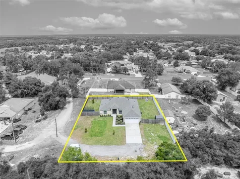 40610 E Fourth Avenue Umatilla FL 32784