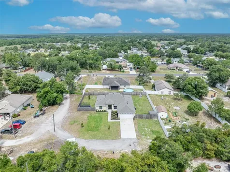 40610 E Fourth Avenue Umatilla FL 32784
