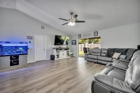 40610 E Fourth Avenue Umatilla FL 32784