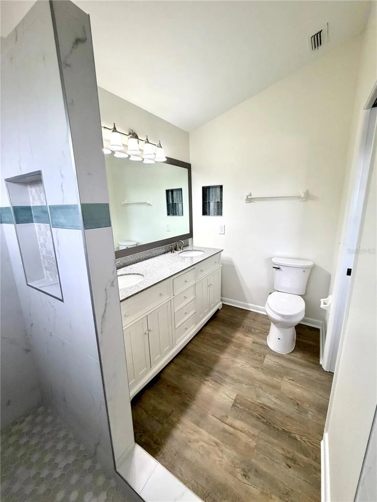 4351 Sandhurst Drive Orlando FL 32817