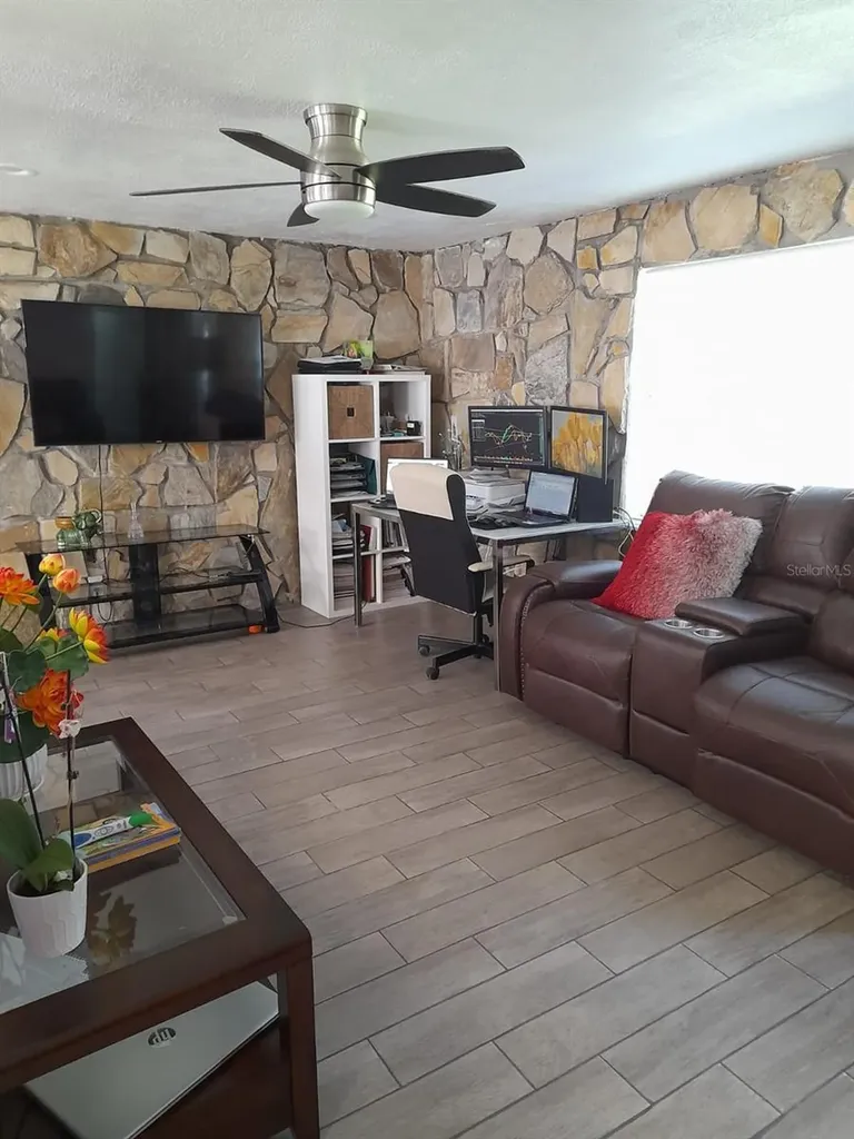 10034 Burton Street New Port Richey FL 34654