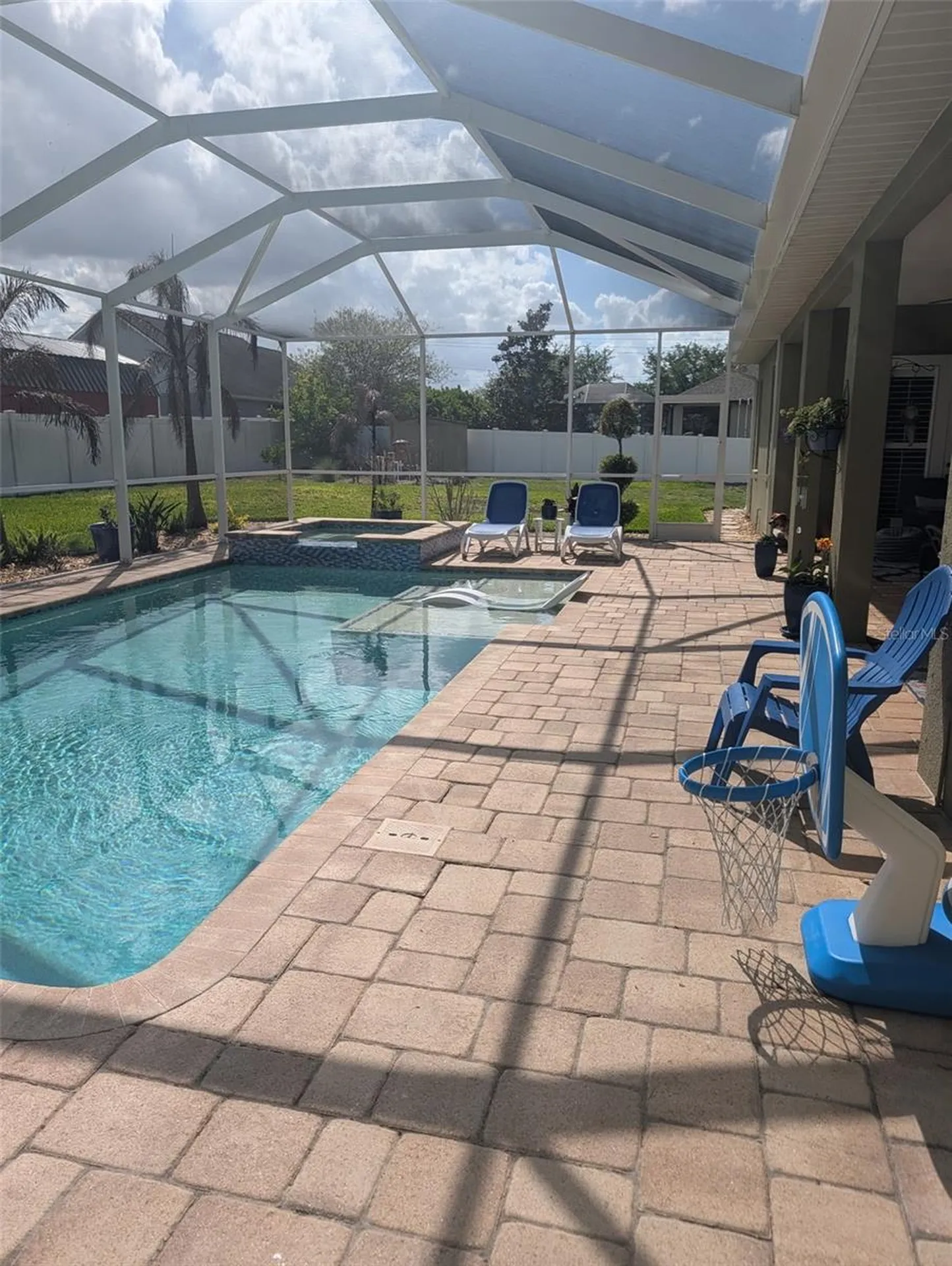 6028 Rolling Vista Loop Dover FL 33527