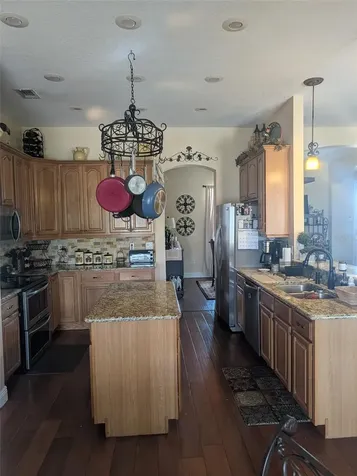 6028 Rolling Vista Loop Dover FL 33527