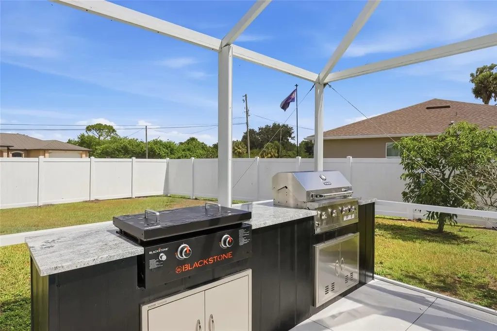 4304 Sedberry Avenue North Port FL 34288