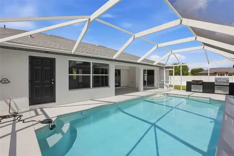4304 Sedberry Avenue North Port FL 34288