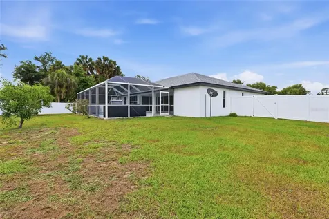 4304 Sedberry Avenue North Port FL 34288