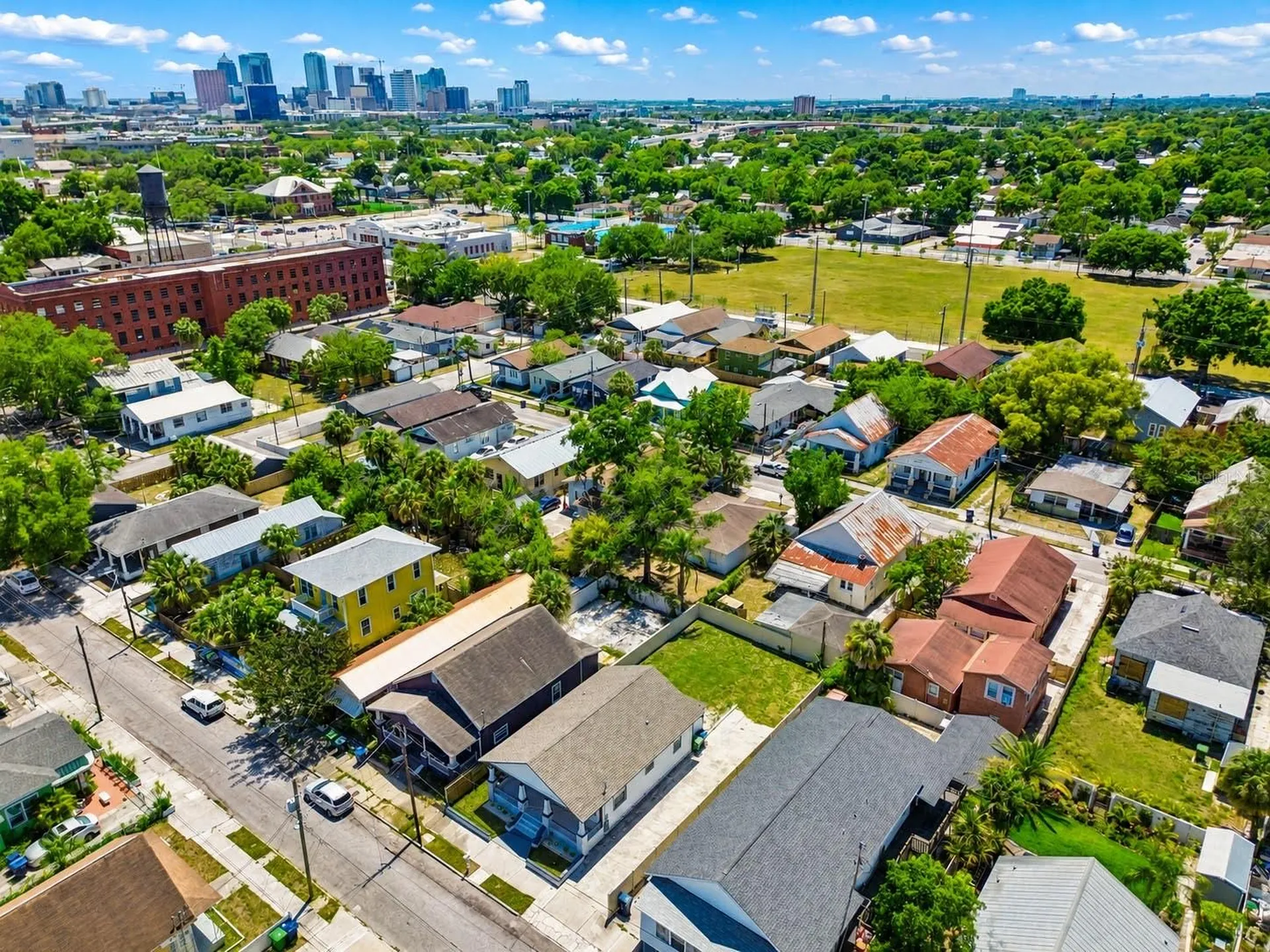 2914 N 16th Street Tampa FL 33605