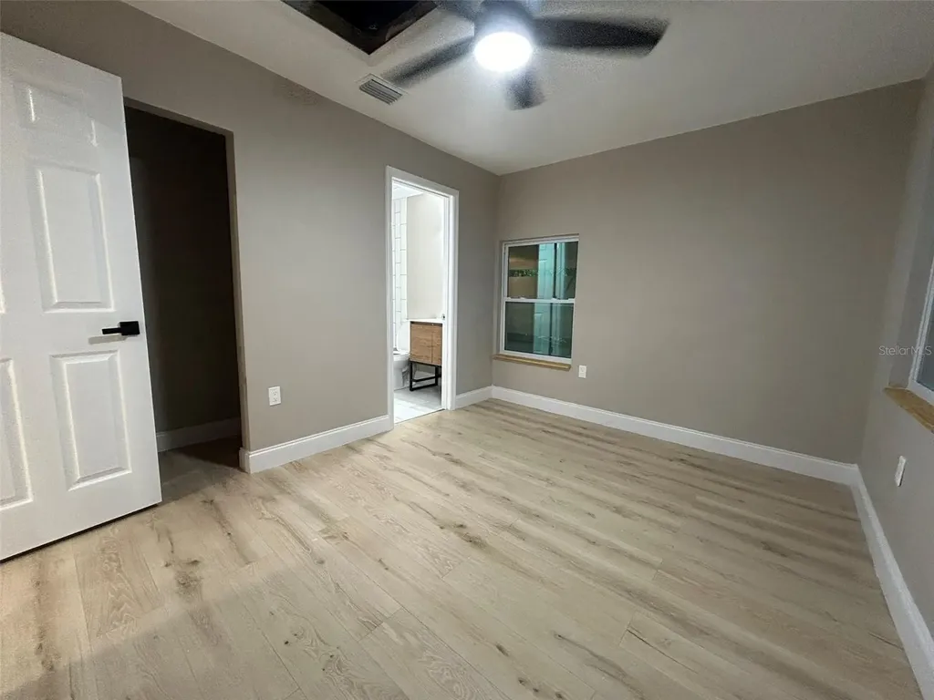 1615 39th Street S St Petersburg FL 33711