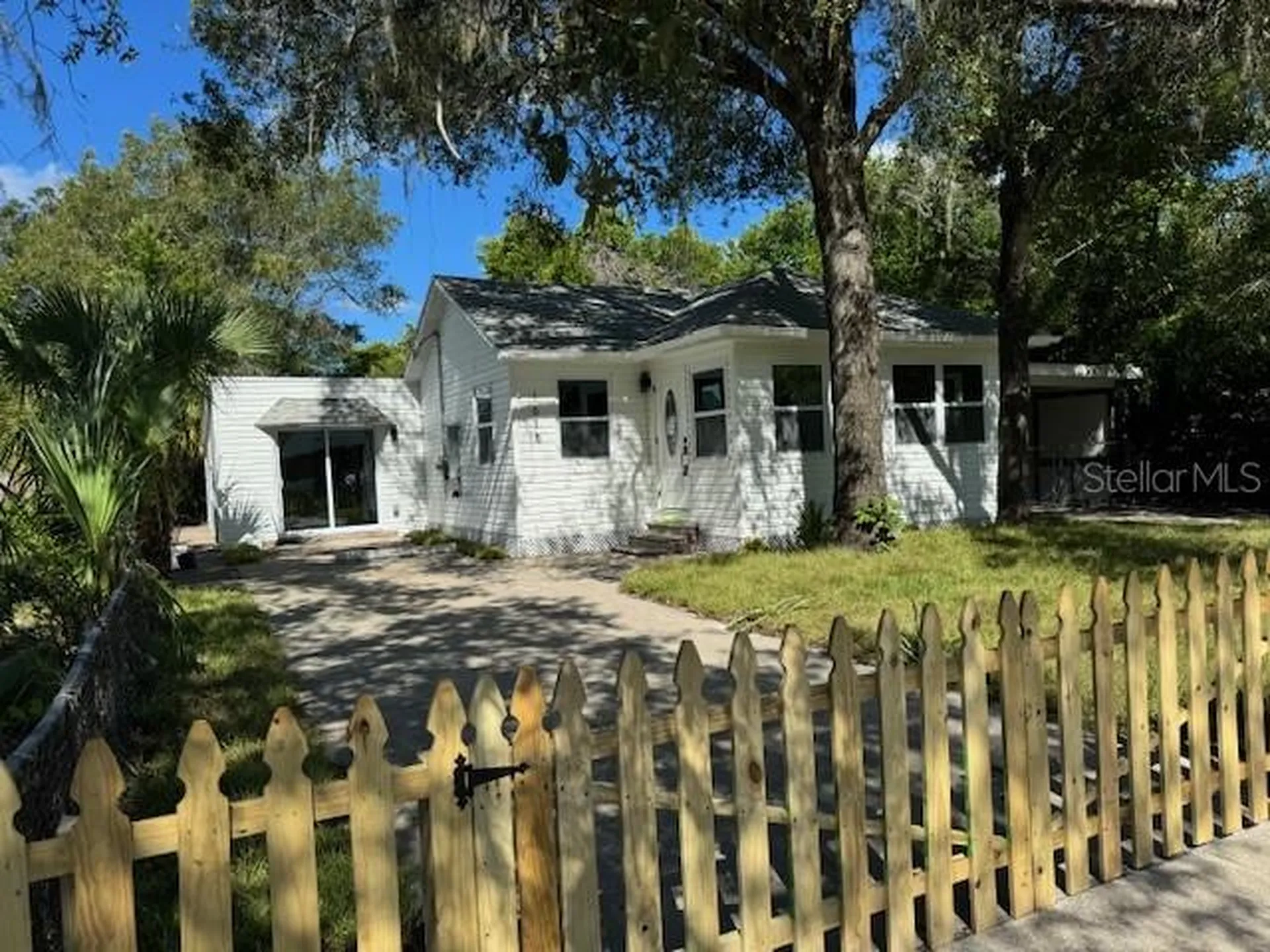 1615 39th Street S St Petersburg FL 33711