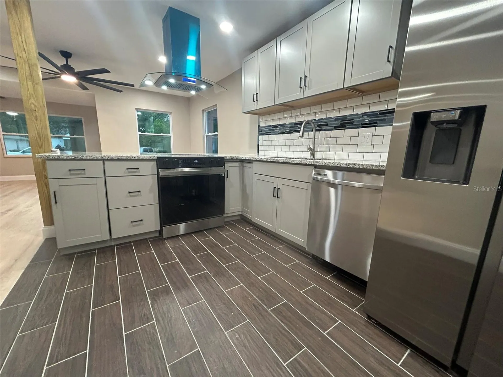1615 39th Street S St Petersburg FL 33711