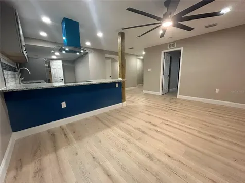 1615 39th Street S St Petersburg FL 33711