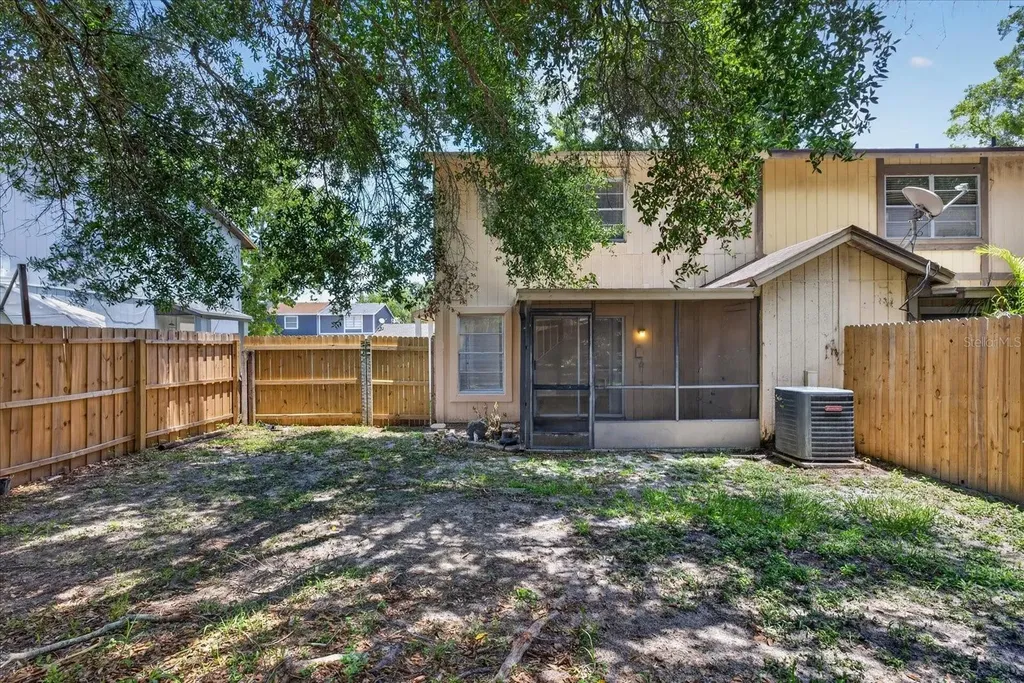 14024 Village Terrace Drive Tampa FL 33624