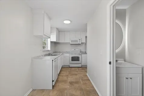 14024 Village Terrace Drive Tampa FL 33624