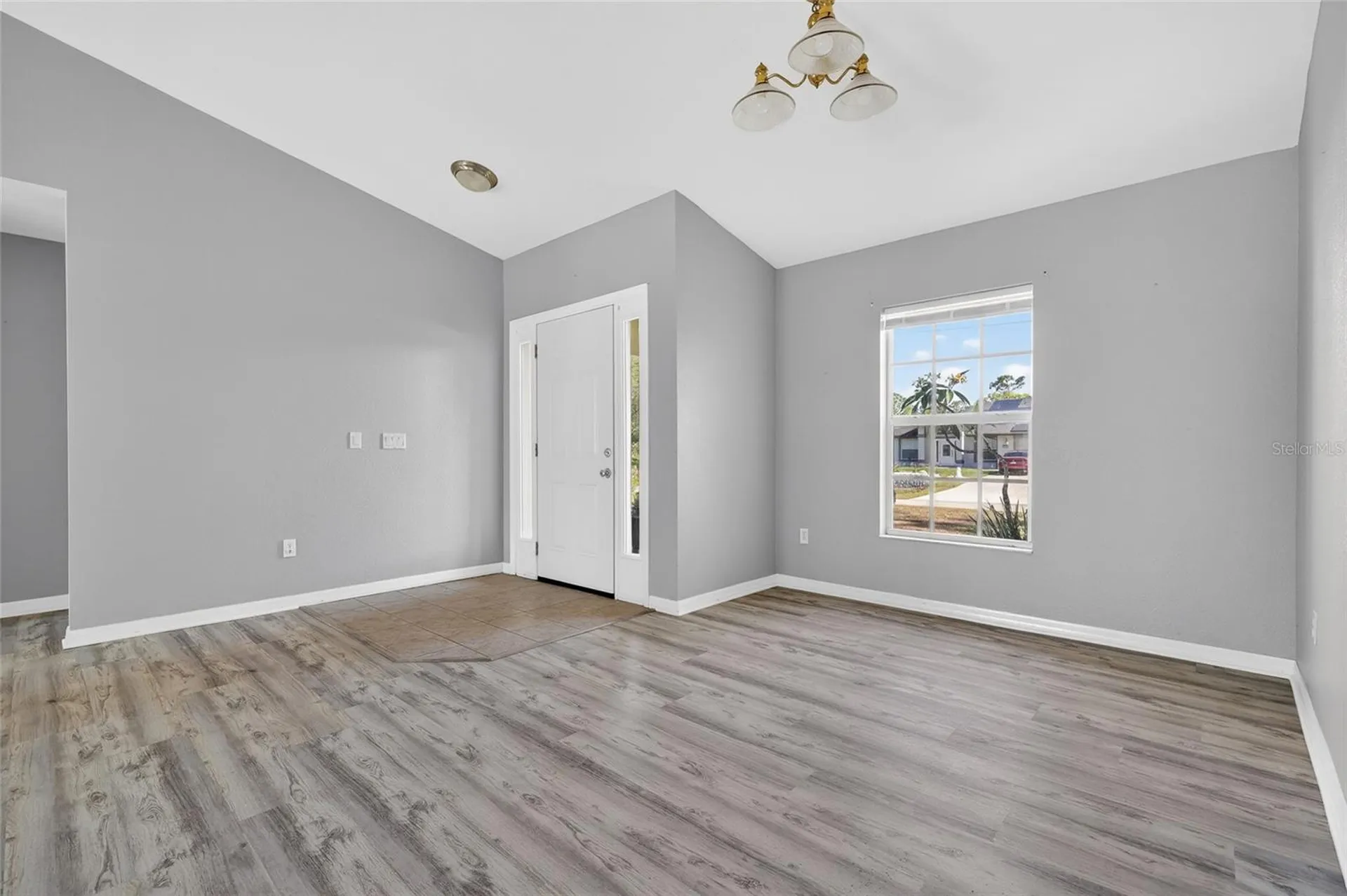 8221 Larrimore Avenue North Port FL 34291