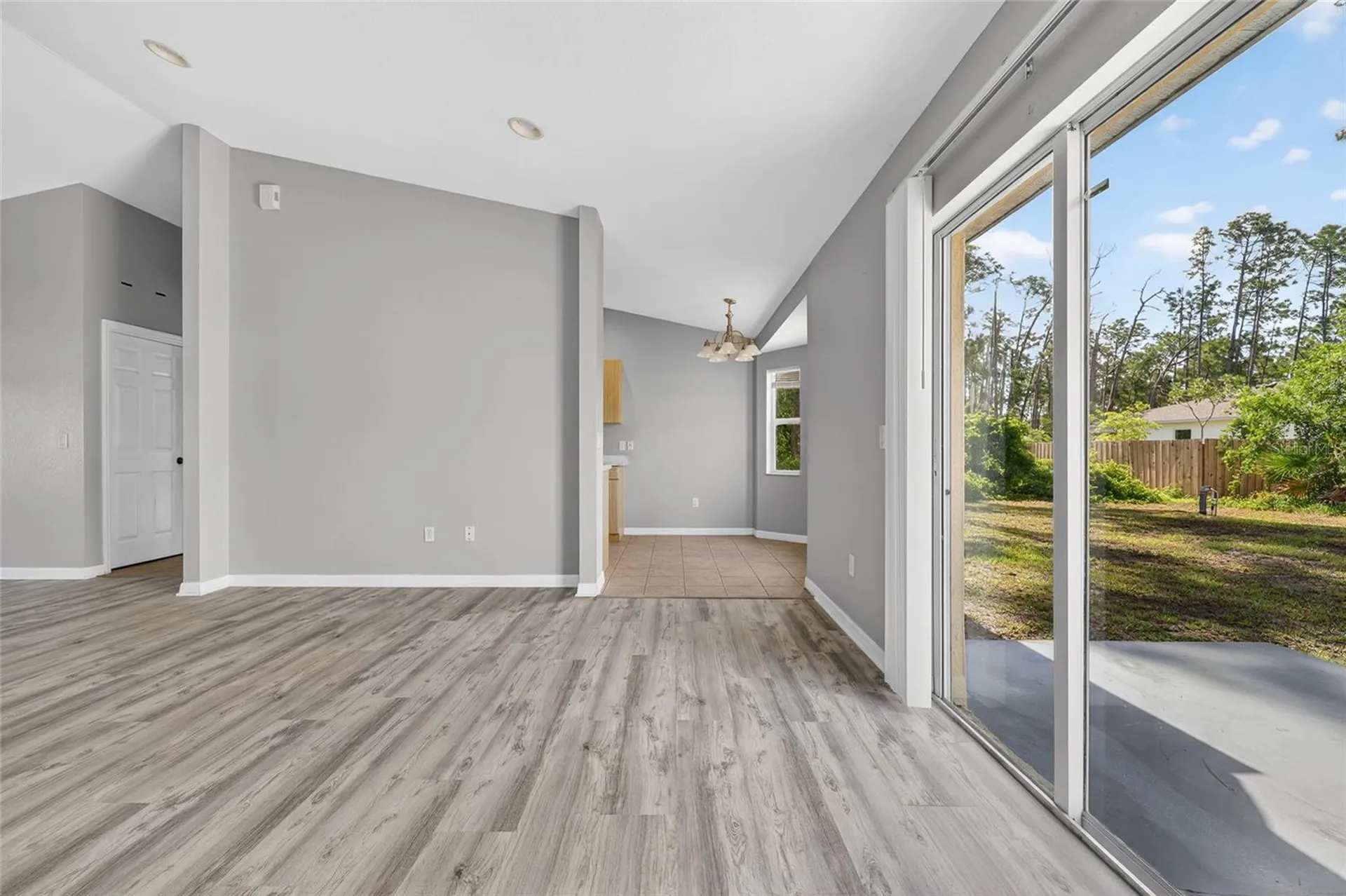 8221 Larrimore Avenue North Port FL 34291