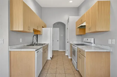 8221 Larrimore Avenue North Port FL 34291