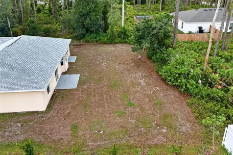 8221 Larrimore Avenue North Port FL 34291